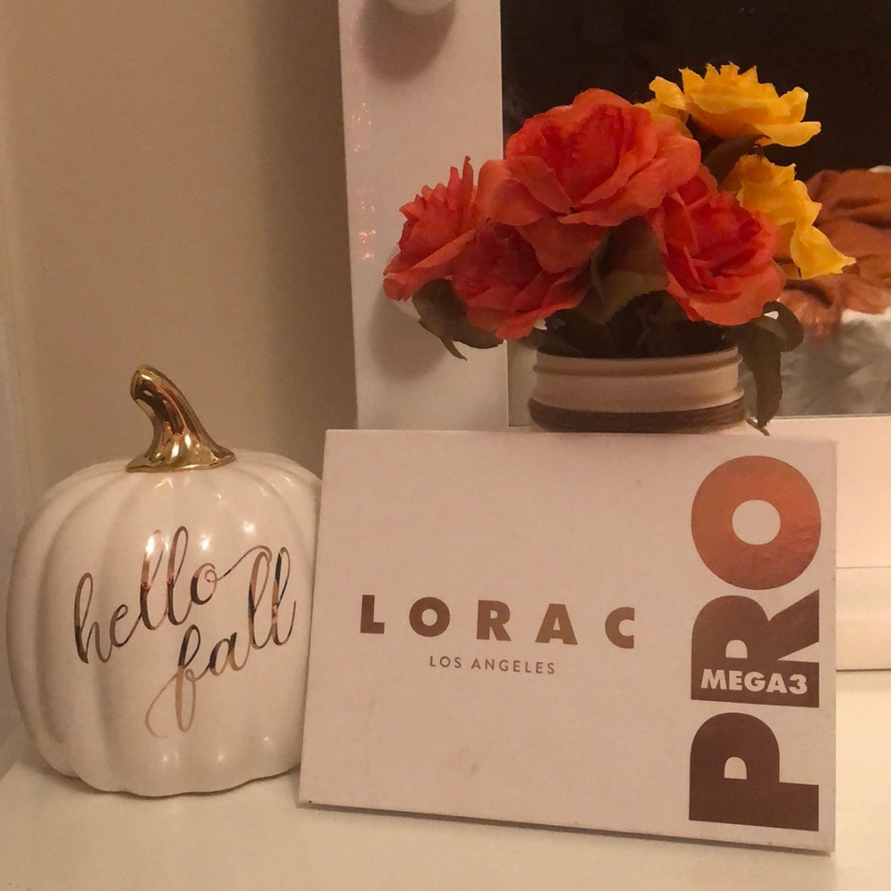 LORAC Pro Mega 3 - NEVER USED